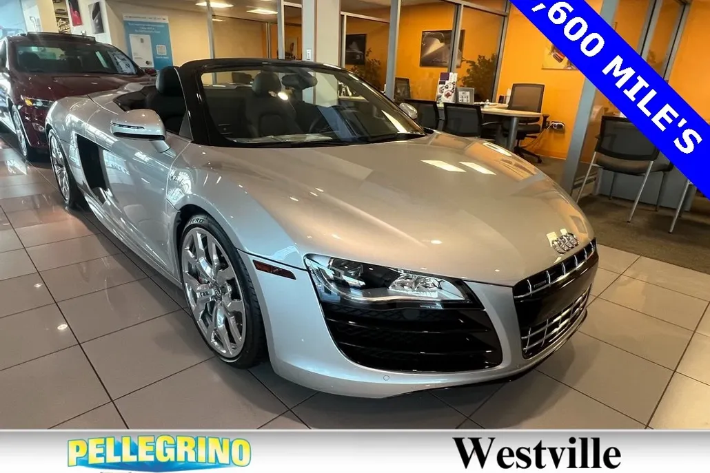 2012 Audi R8 5.2 photo 1