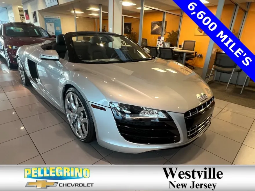 2012 Audi R8 5.2 photo 1