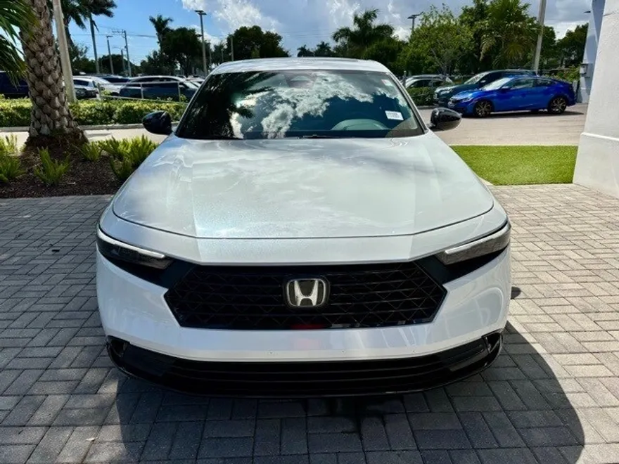 2025 Honda Accord Hybrid Sport-L photo 1