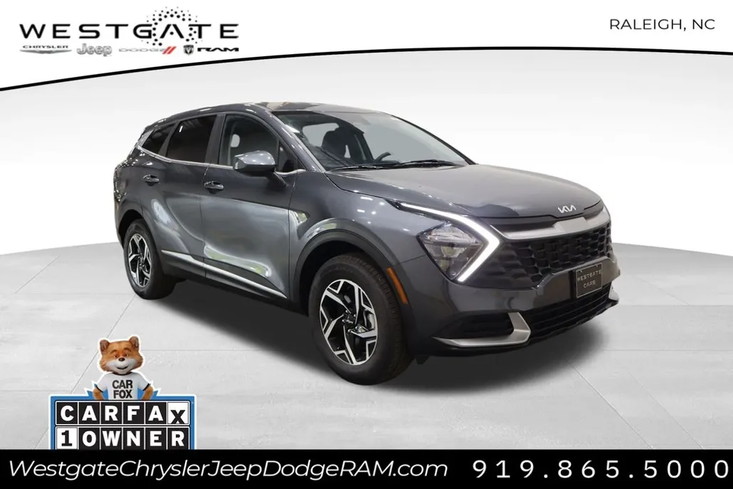2023 Kia Sportage LX photo 1