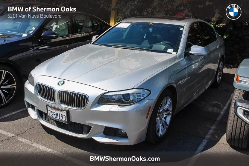 2013 Bmw 528i 5-series photo 1
