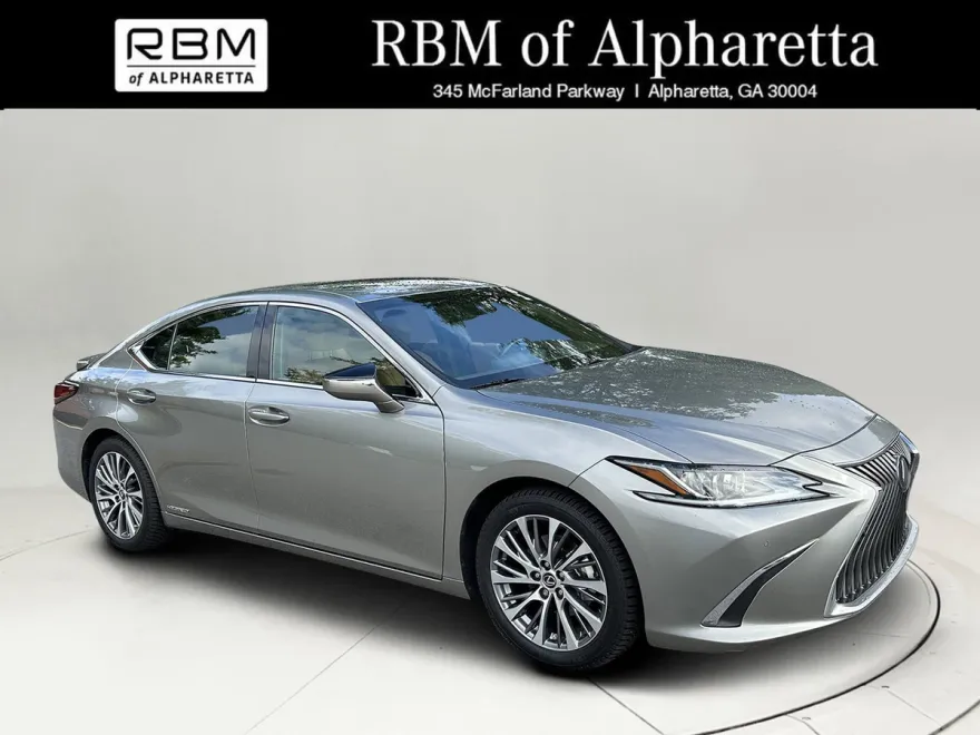 2020 Lexus ES 300h photo 1