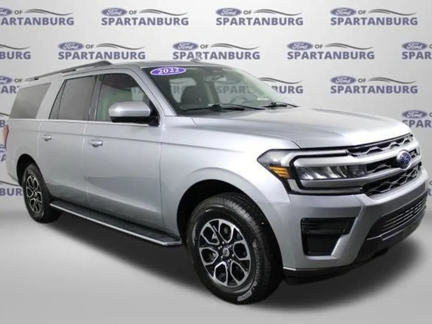 2022 Ford Expedition MAX XLT photo 1