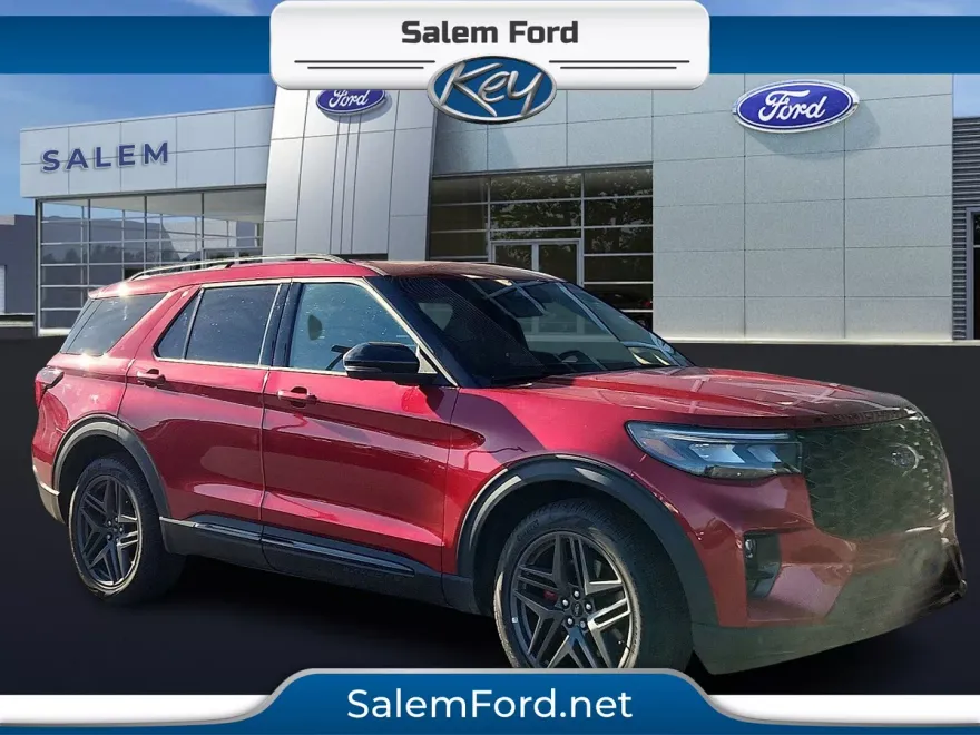 2025 Ford Explorer ST photo 1