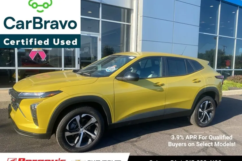 2024 Chevrolet Trax photo 1