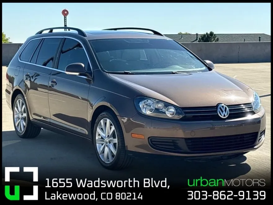 2013 Volkswagen Jetta SportWagen 2.0 TDI photo 1