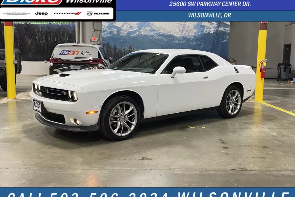 2022 Dodge Challenger GT photo 1