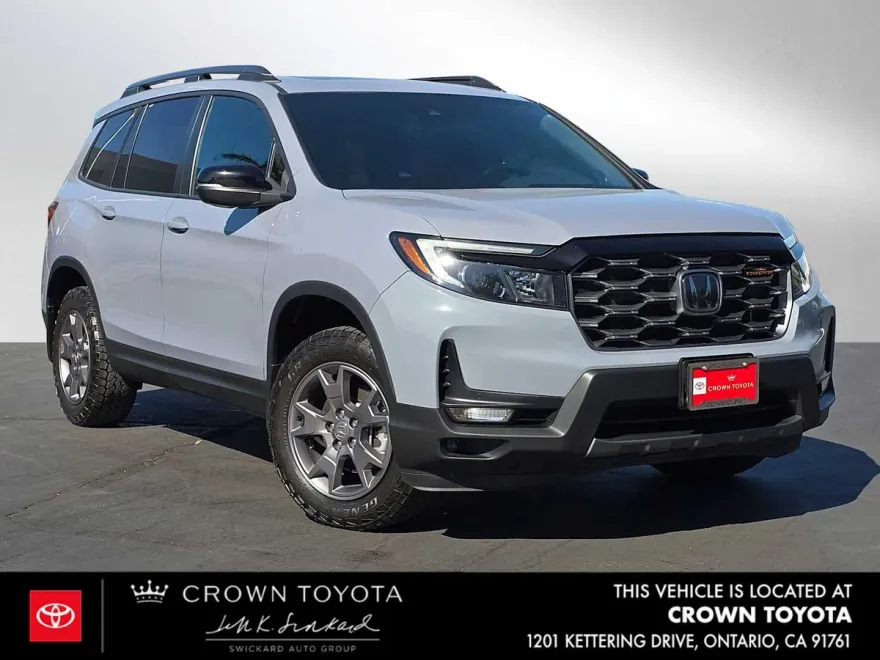 2024 Honda Passport TrailSport photo 1