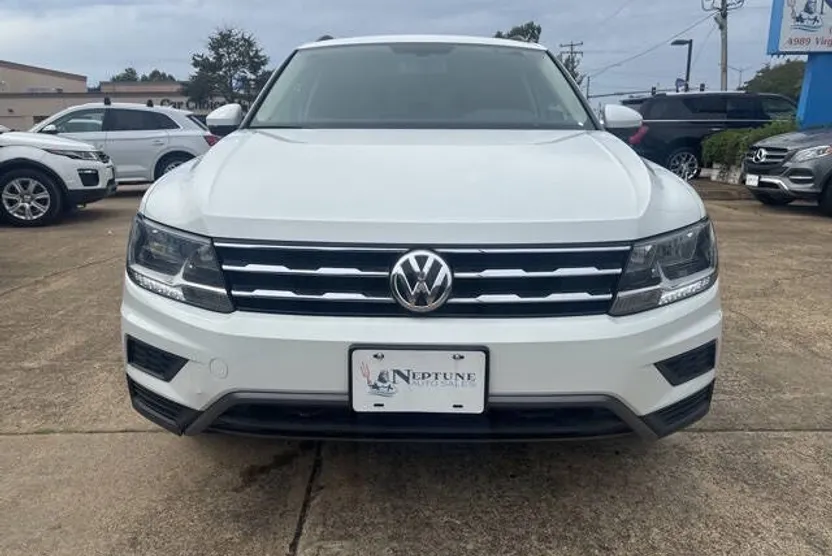 2018 Volkswagen Tiguan SE photo 1
