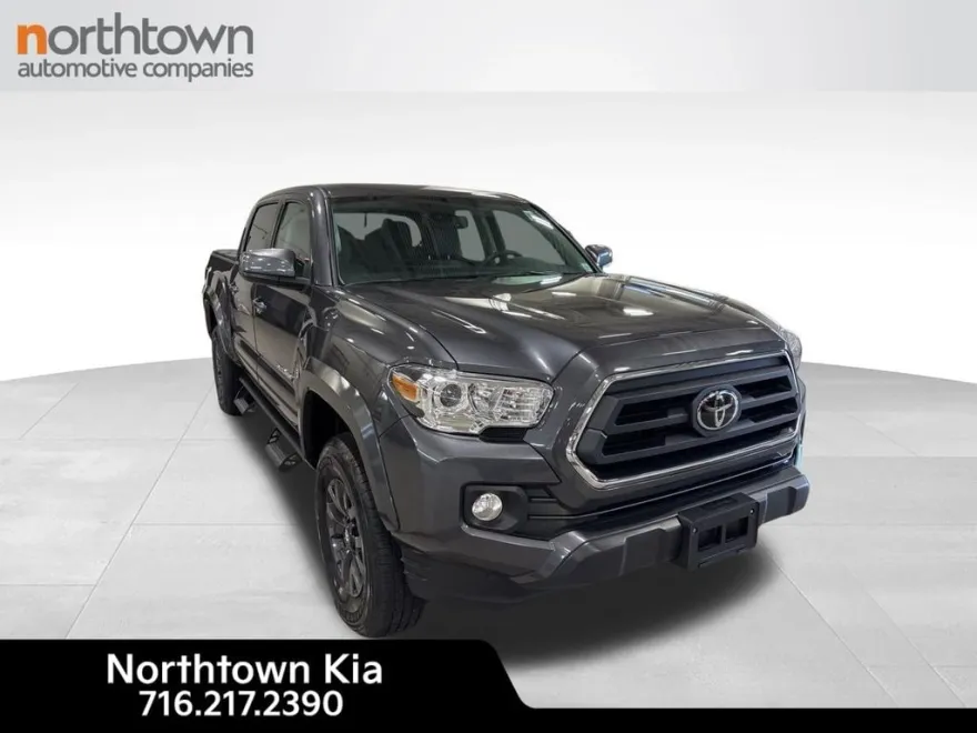 2023 Toyota Tacoma SR5 photo 1