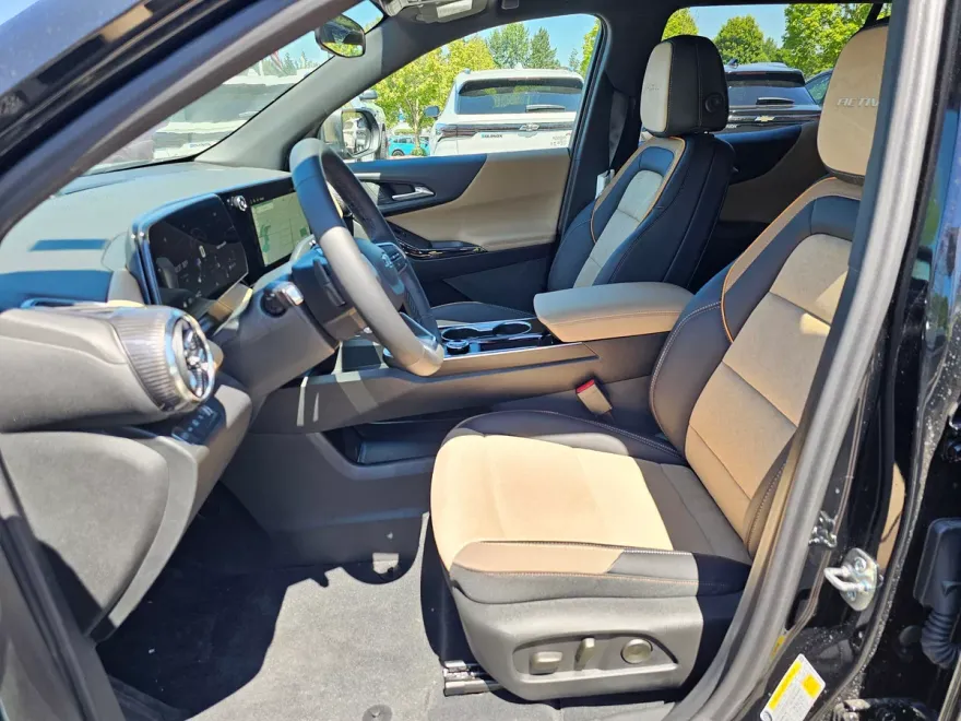 2026 Chevrolet Equinox ACTIV photo 1