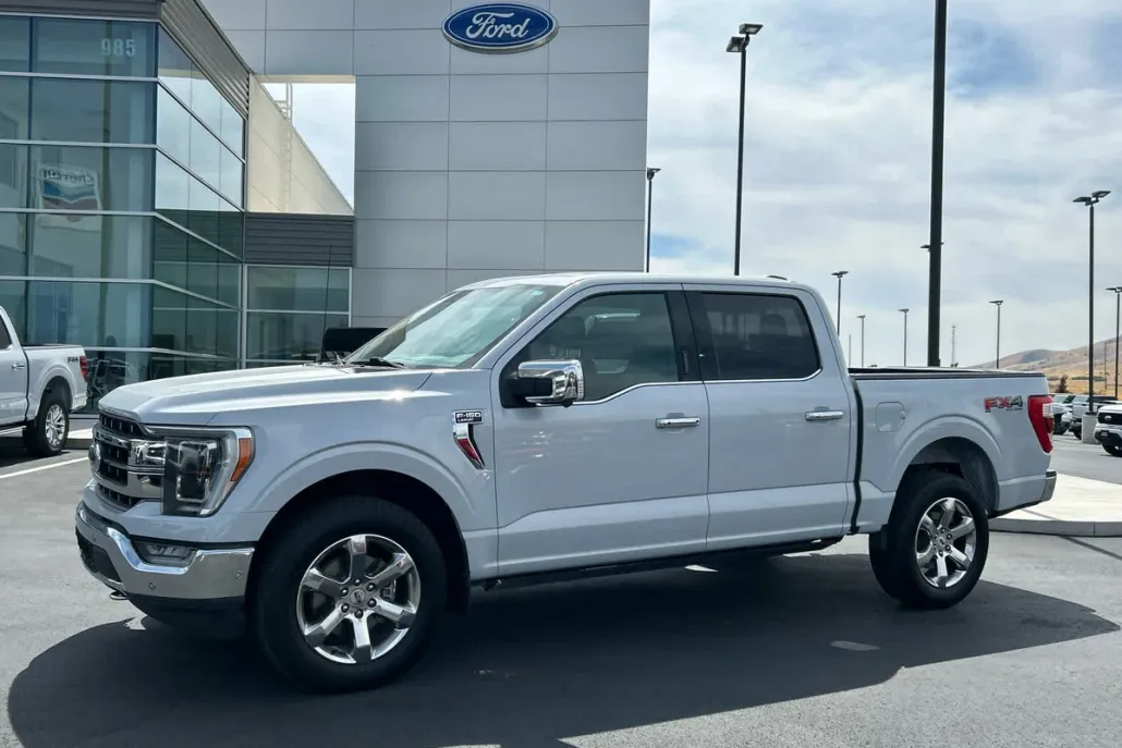 2022 Ford F-150 Lariat photo 1