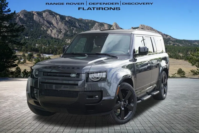 2025 Land Rover Defender 130 V8 photo 1