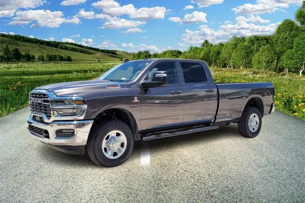 2025 Ram 2500 Tradesman photo 1