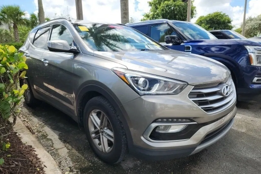 2018 Hyundai Santa Fe Sport Base photo 1
