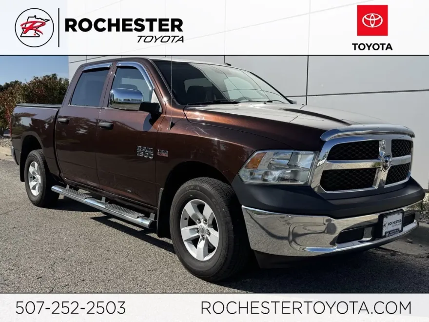 2015 Ram 1500 Tradesman photo 1