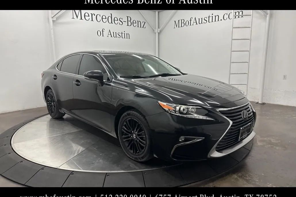 2016 Lexus ES 350 photo 1