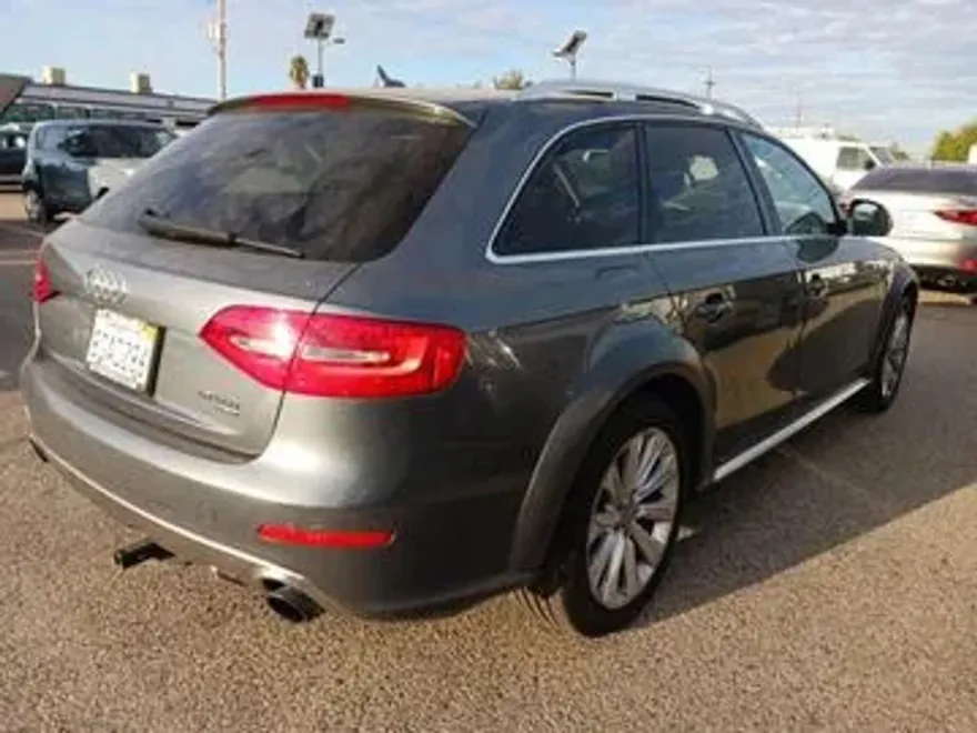 2015 Audi A4 Allroad Quattro Premium Plus photo 1