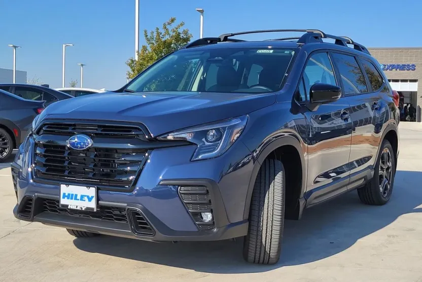 2025 Subaru Ascent Onyx Edition photo 1
