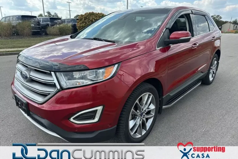 2017 Ford Edge Titanium photo 1