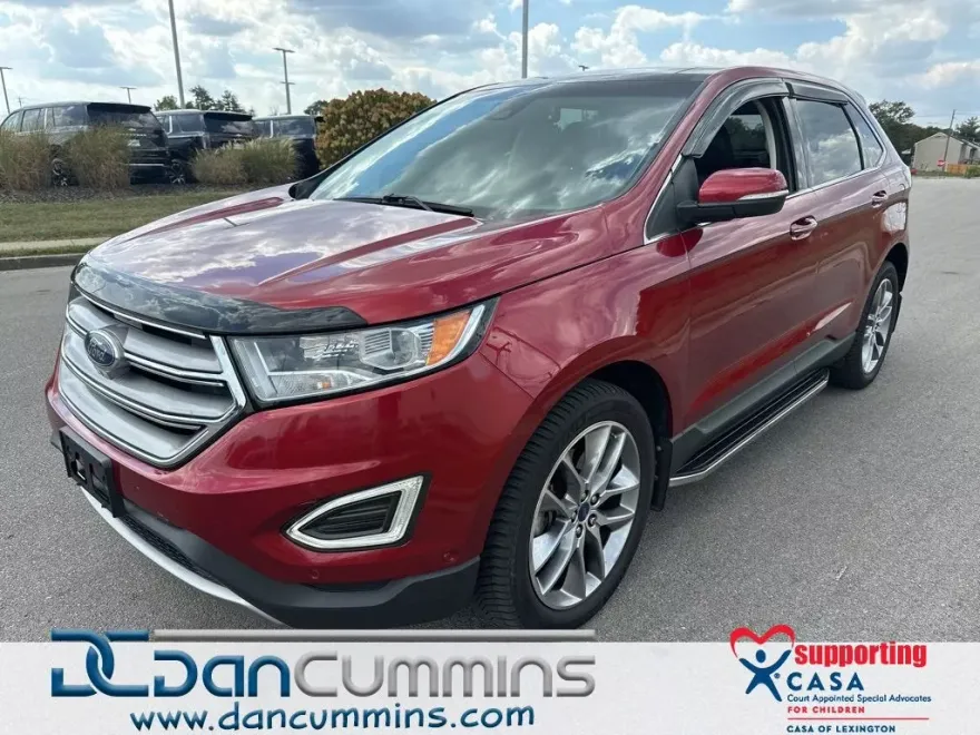 2017 Ford Edge Titanium photo 1