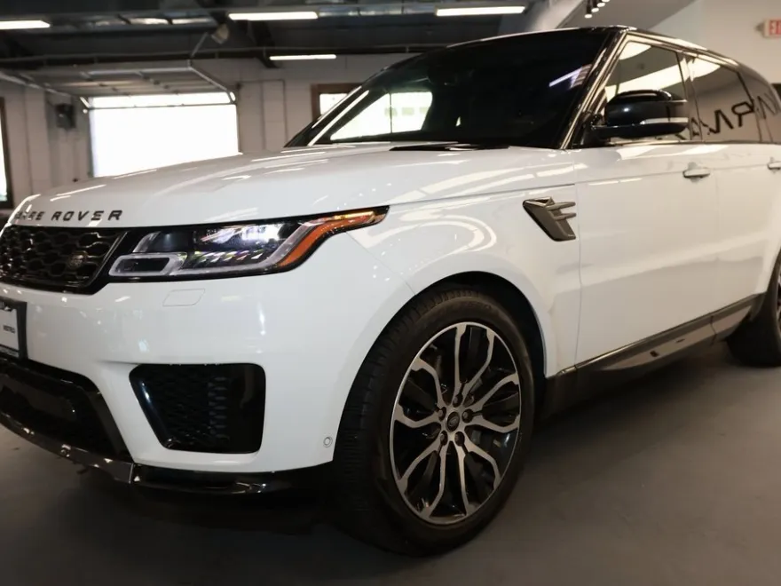 2021 Land Rover Range Rover Sport HSE Silver Edition photo 1