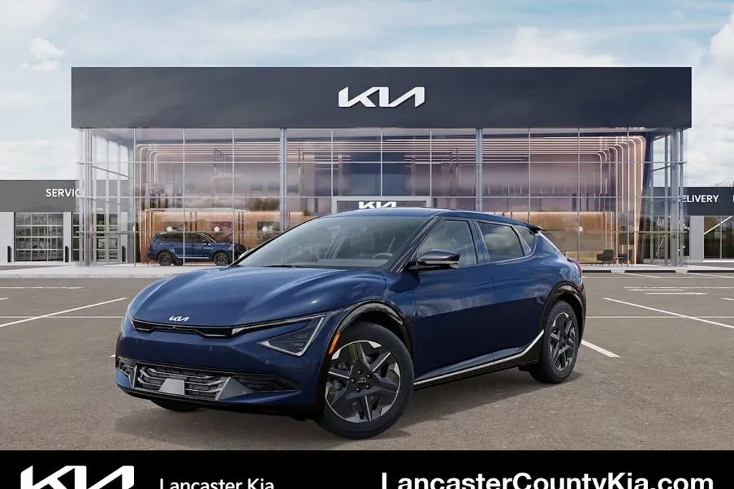2025 Kia EV6 Light photo 1