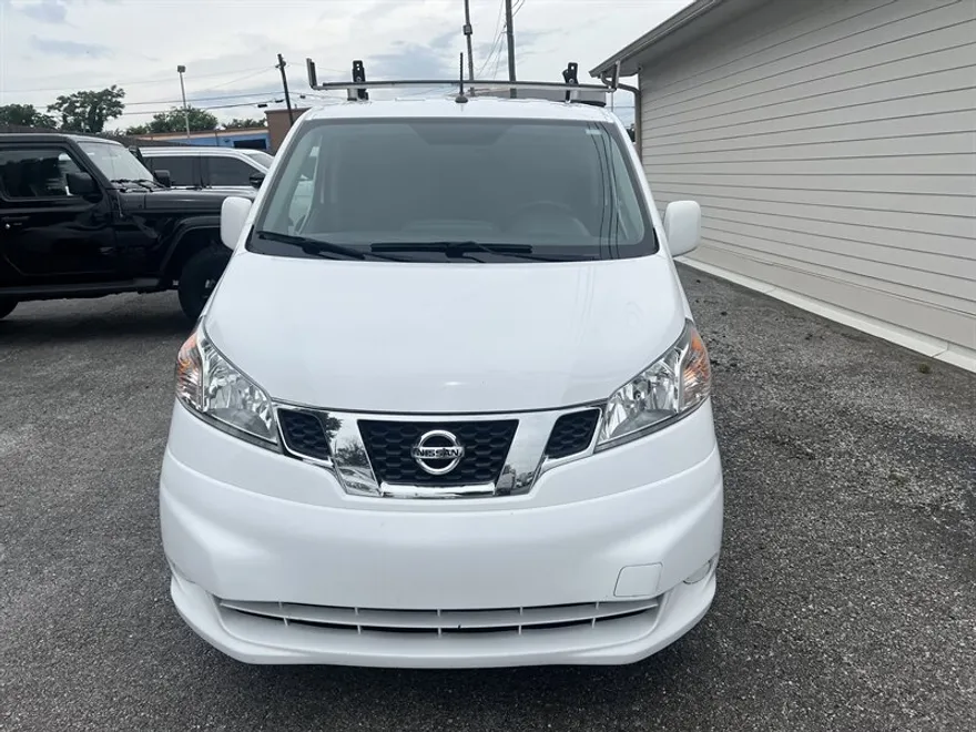 2020 Nissan NV200 S photo 1