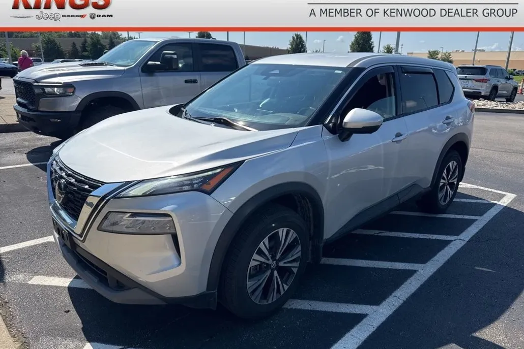 2021 Nissan Rogue SV photo 1