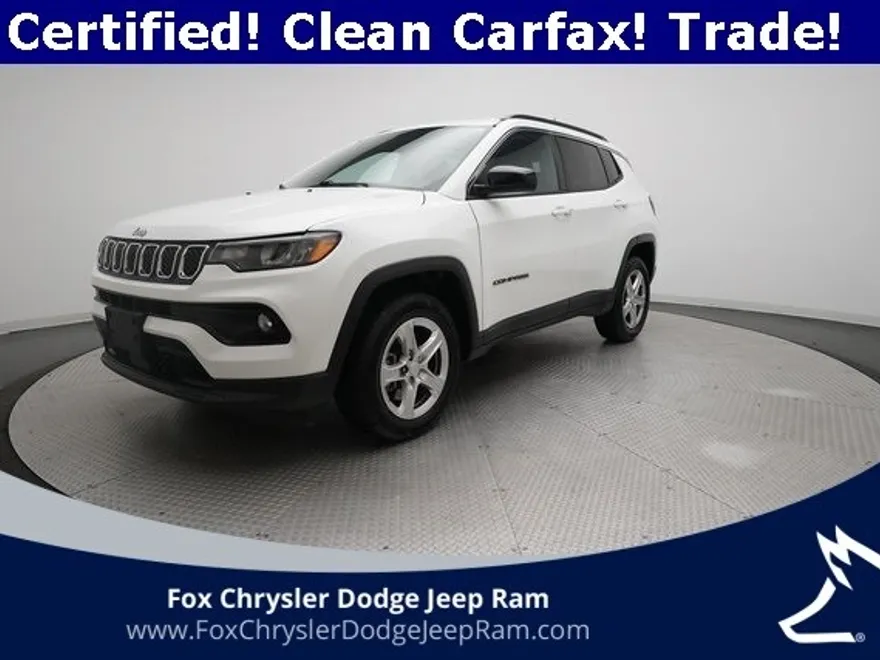 2024 Jeep Compass Latitude photo 1