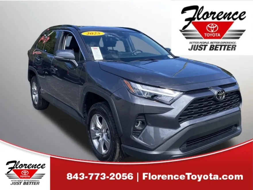 2025 Toyota RAV4 Hybrid XLE photo 1