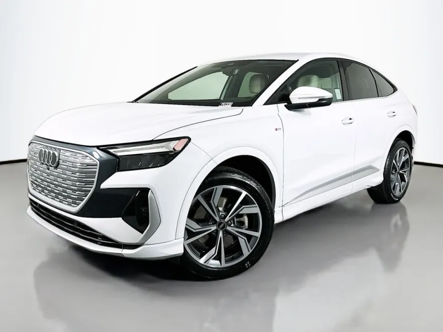 2023 Audi Q4 E-tron Sportback Premium photo 1