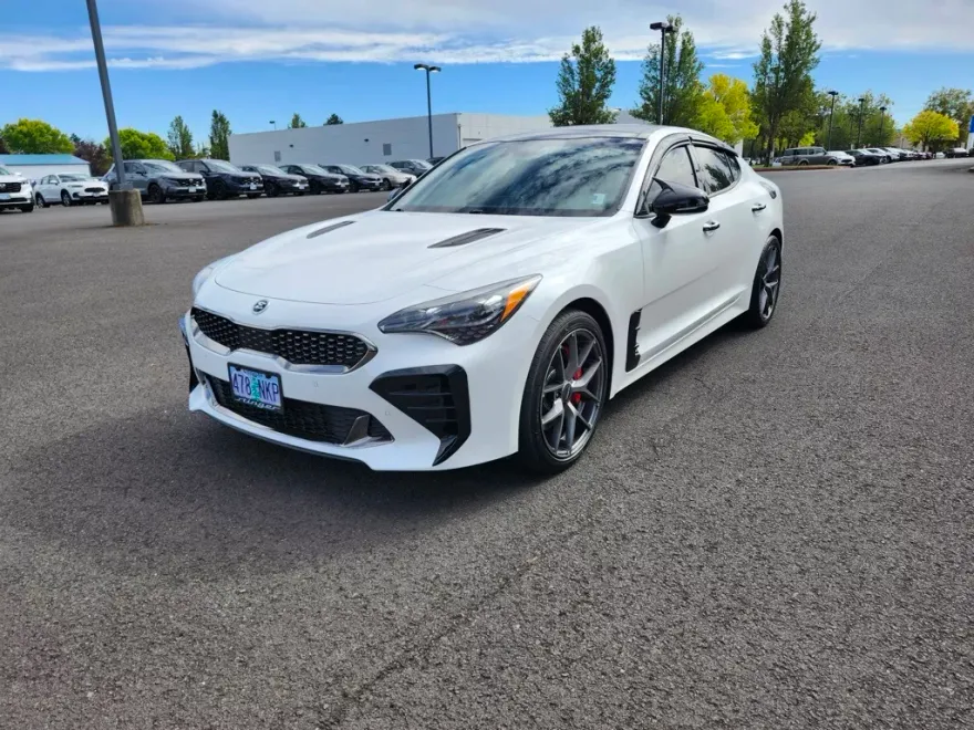 2020 Kia Stinger GT1 photo 1