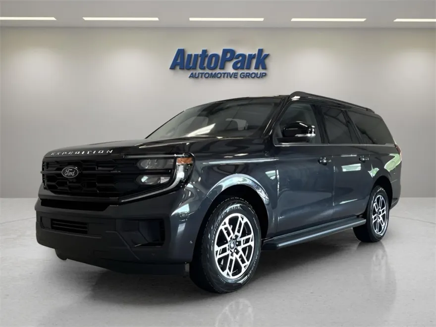 2025 Ford Expedition MAX photo 1