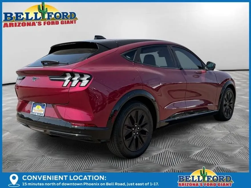 2025 Ford Mustang Mach-E Premium photo 1
