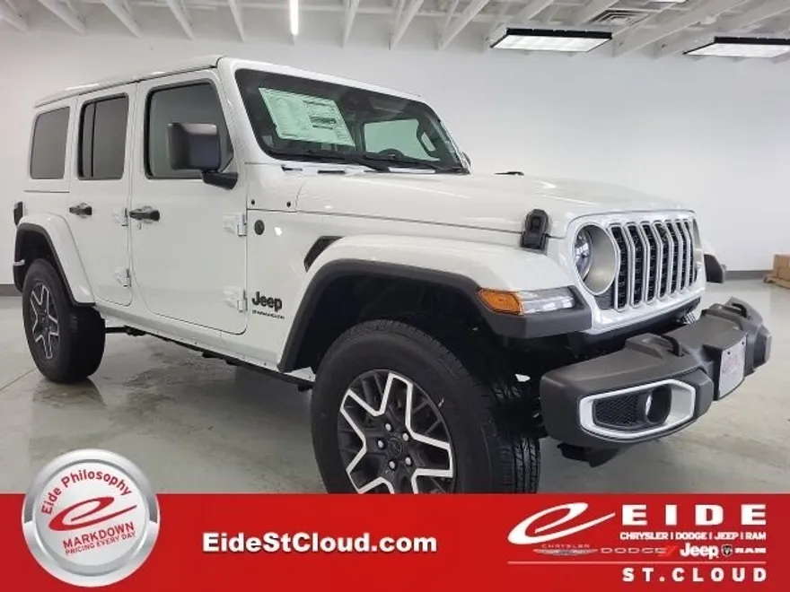 2025 Jeep Wrangler Sahara photo 1