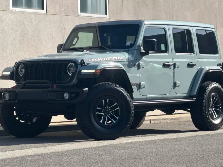 2024 Jeep Wrangler Rubicon photo 1