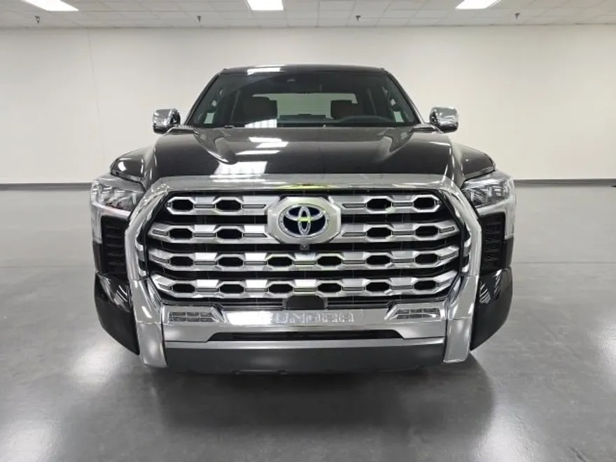 2023 Toyota Tundra 1794 Edition CrewMax photo 1