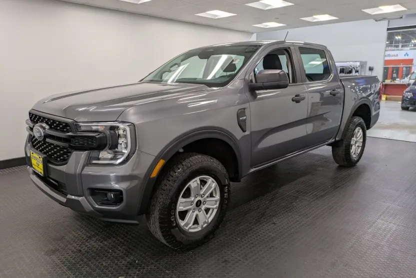 2024 Ford Ranger XL photo 1