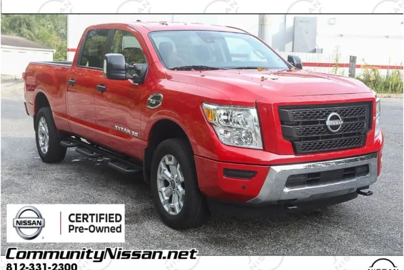 2024 Nissan Titan SV photo 1