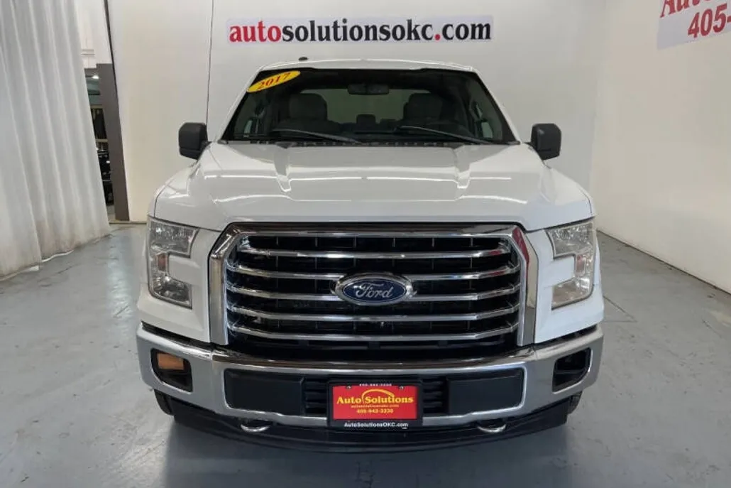 2017 Ford F-150 XLT photo 1