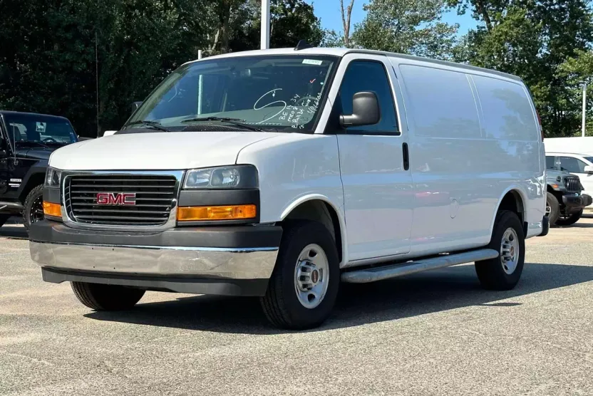 2024 Gmc Savana 2500 Cargo photo 1