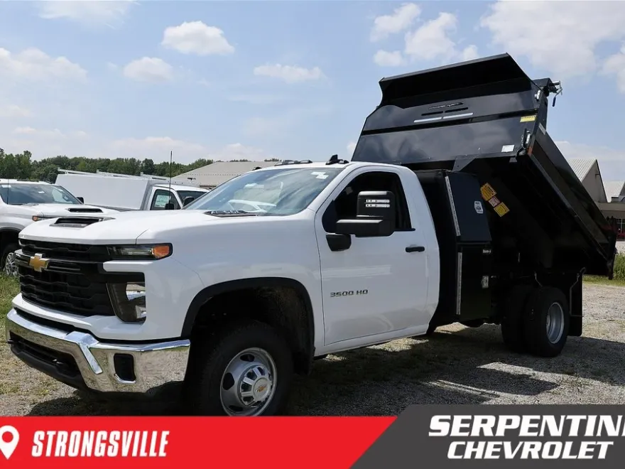 2025 Chevrolet Silverado 3500HD Work Truck photo 1