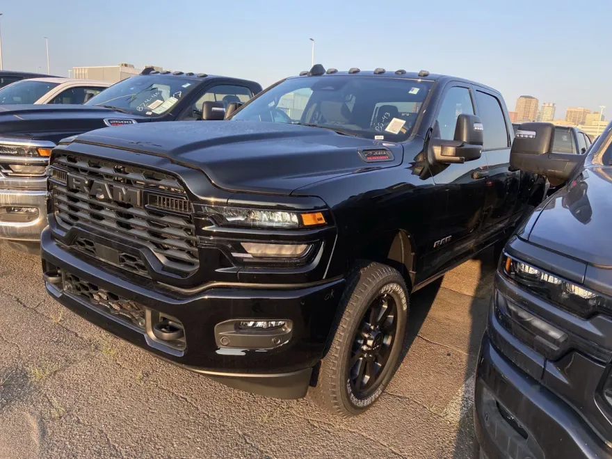 2025 Ram 2500 Big Horn photo 1