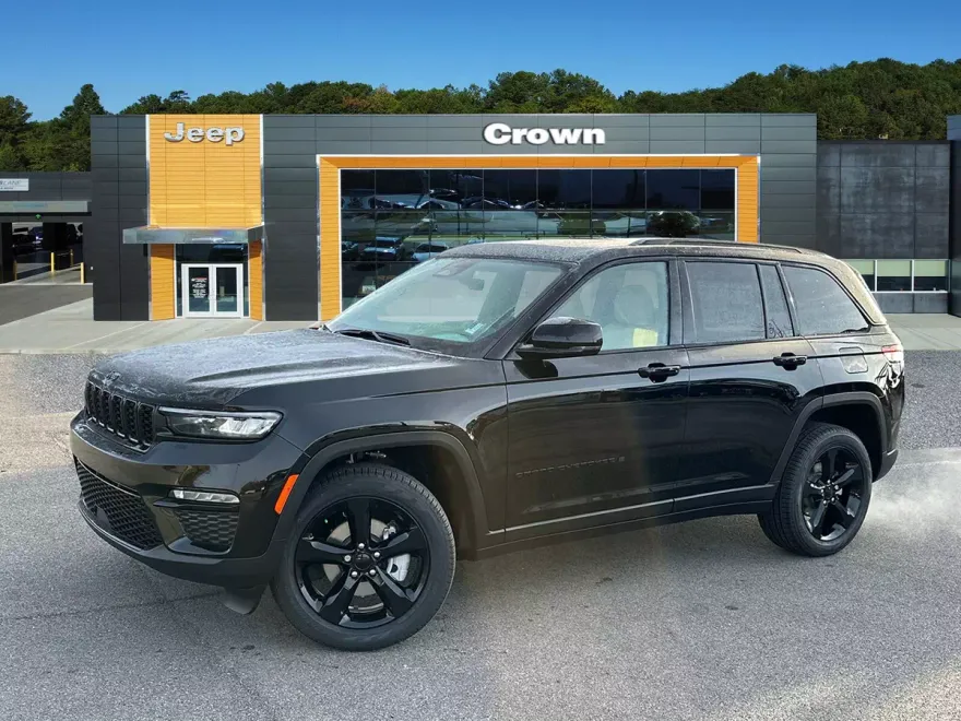 2025 Jeep Grand Cherokee Limited photo 1