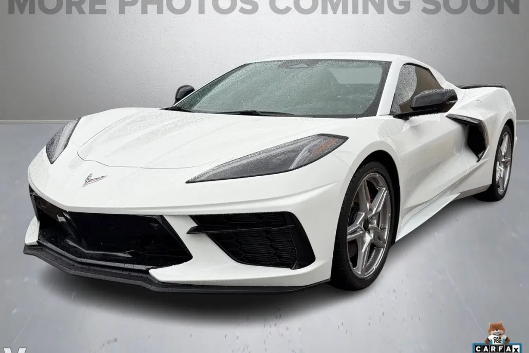 2024 Chevrolet Corvette Stingray 2LT Convertible photo 1