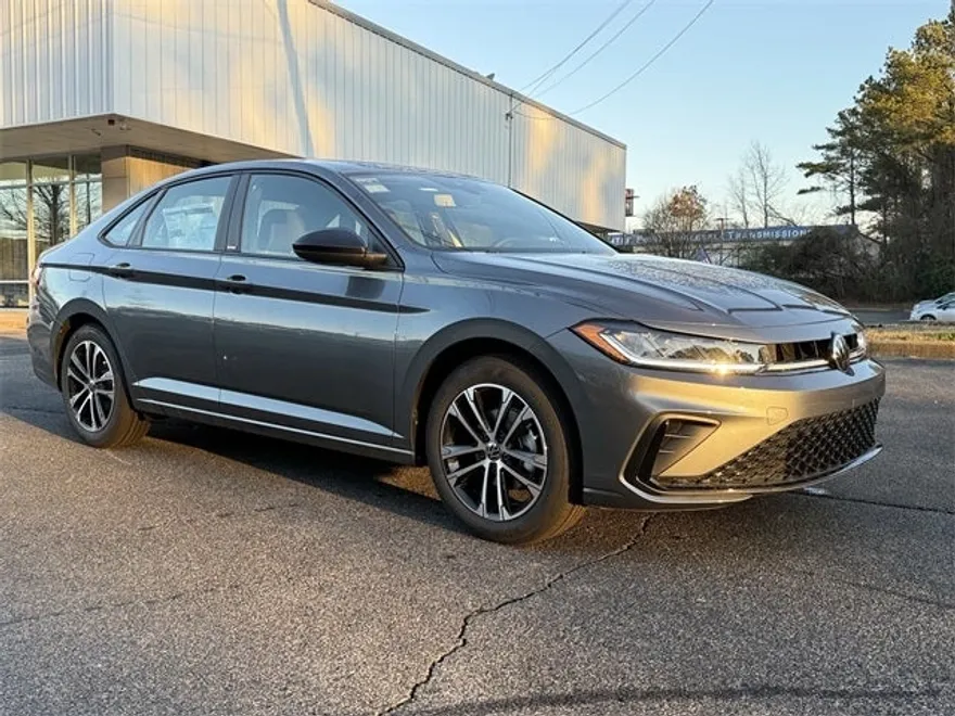 2025 Volkswagen Jetta 1.5T Sport photo 1