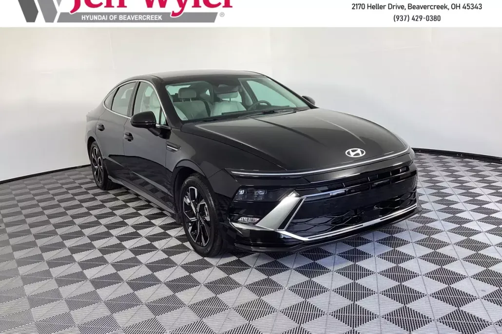 2024 Hyundai Sonata SEL photo 1