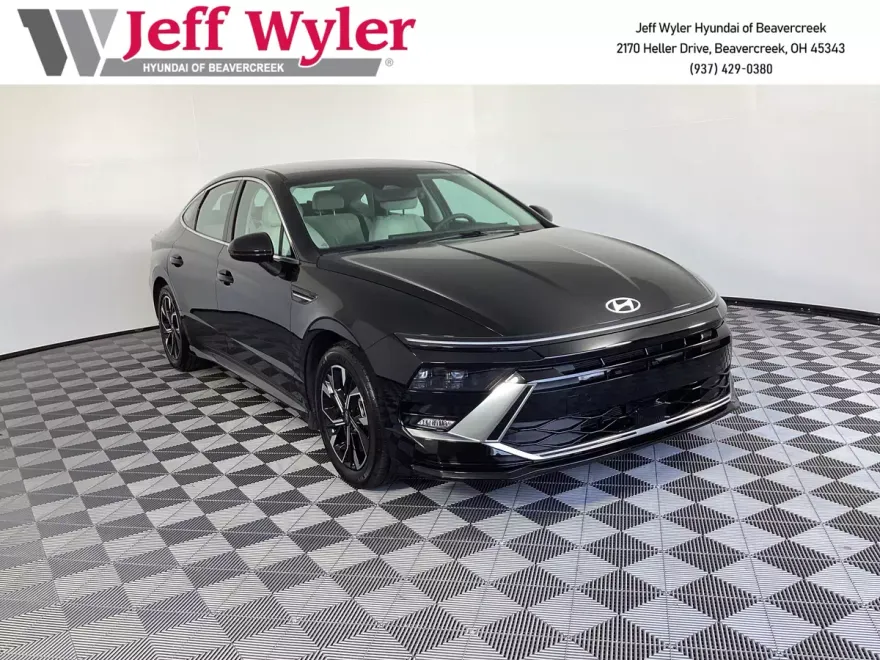 2024 Hyundai Sonata SEL photo 1