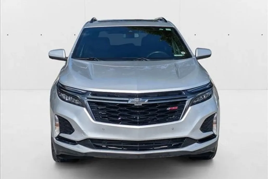 2022 Chevrolet Equinox RS photo 1
